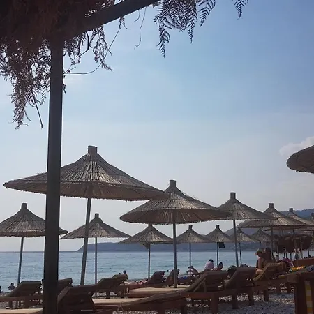 Juza Hotel 3*